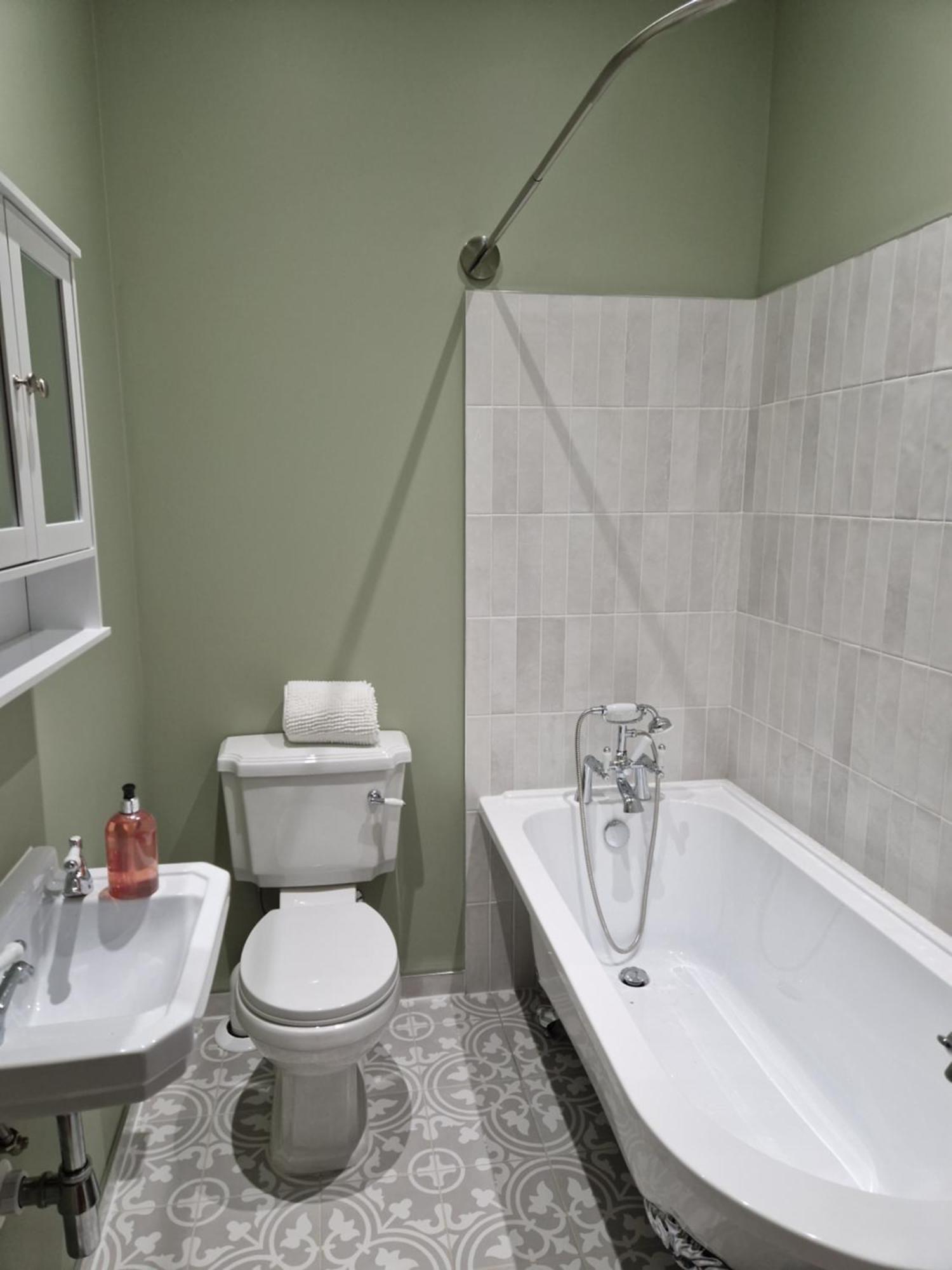 Garden Apartment, Norfolk Apartment *